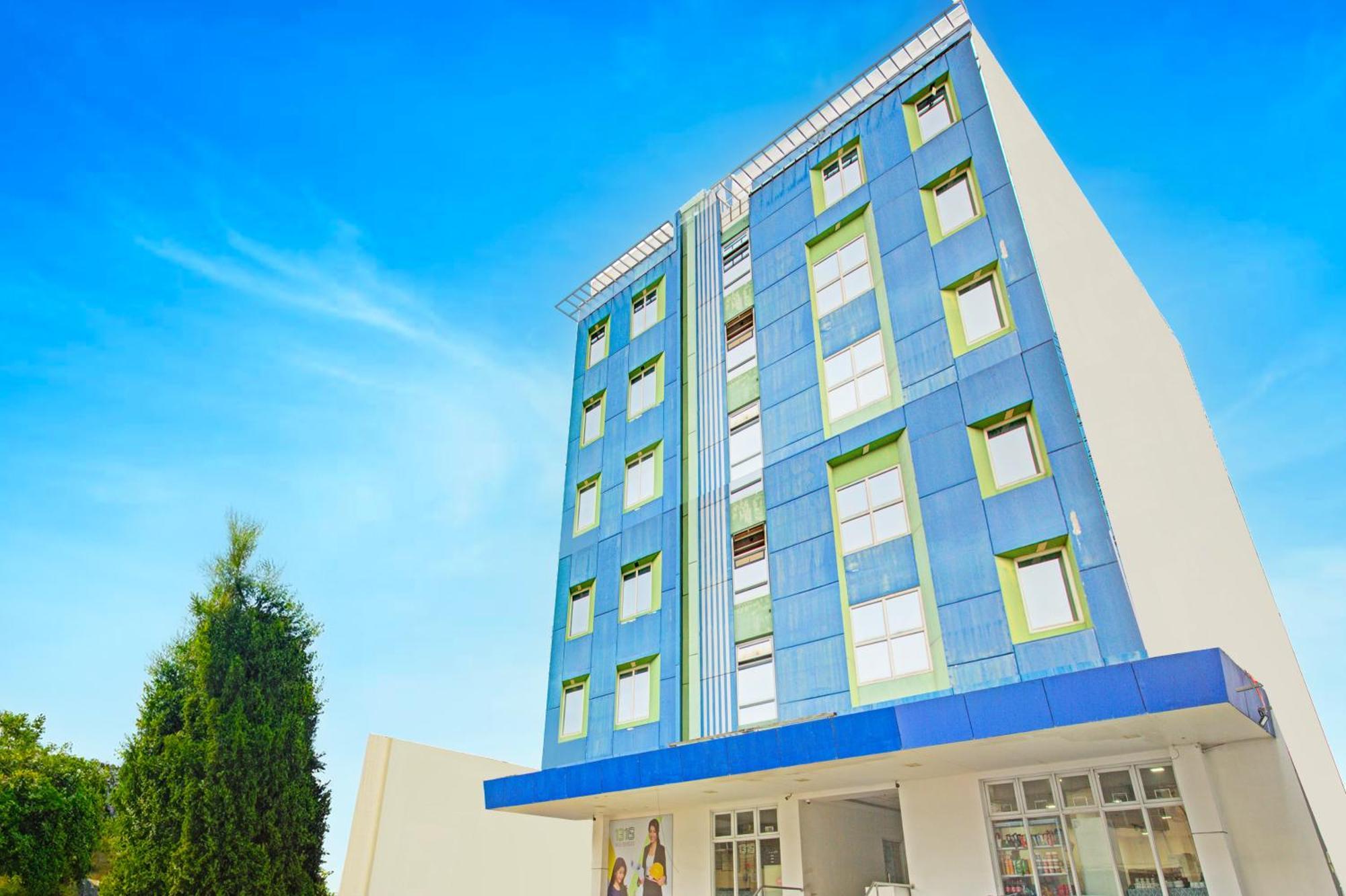 Collection O 1318 Residences, University Belt, Metro Manila Eksteriør billede